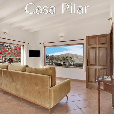 Casa Pilar, Aurora Y Tarabilla En Ecologica Casa di campagna *