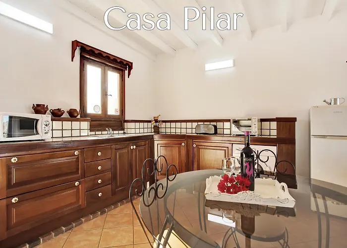 בית כפרי Casa Pilar, Aurora Y Tarabilla En Ecologica